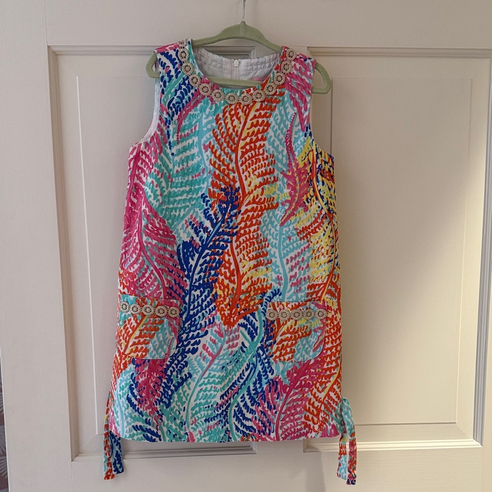 Lilly Pulitzer size 6 little girl Colorful Sleeveless Dress